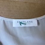 Everlane  Silk Sleeveless Tank Top in Off White Photo 9