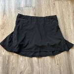 Lululemon  Play Off The Pleats Skirt Tennis Pickleball Golf in Black Size 2 Photo 5