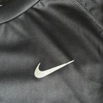 Nike Dri-Fit Running Shirt Photo 3