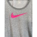Nike  Dri Fit T Shirt Womens XL Athletic Gray Heather Short Sleeve  Pink Swoosh Photo 2