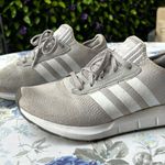 Adidas Women’s Swift  Run Sneakers gray Photo 0