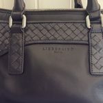 Liebeskind Black Leather Bag with Woven Design Photo 2