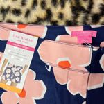 Isaac Mizrahi NWT  Floral Scalloped Hem Shorts 12 Photo 3