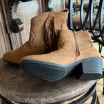 True Craft Western Boots Ankle Booties Golden Chestnut Brown Side Zip Cowboy Womens 7.5 New Photo 6