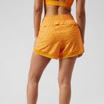 Athleta  Printed Mesh Racer Run Short 4” Inseam Gold Size 3X Lined NWT Photo 2