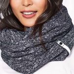 Lululemon EUC  Vinyasa Wrap Scarf Grey Black Photo 0