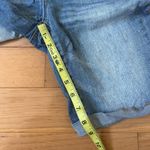 SO  Juniors Lowrise Bermuda Lightwash Jean Shorts Size 11 Photo 6