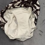 Lululemon  Hotty Hot Shorts Photo 4