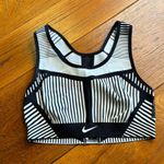 Nike FE /NOM Flyknit Racerback Sports Bra Photo 3