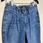 Hollister  Curvy Ultra‎ High-Rise Paper Bag Mom Jeans Size 26 Photo 1