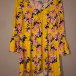 Bobbie & Brooks Bobbie Brooks Sz S Yellow Floral Hanky Hem Top with Necklace NEW NWT Photo 2