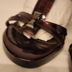 Stuart Weitzman  Obladi Sandal Cognac Tortoise Women's Brown Leather Wedge Size 8 Photo 3