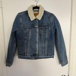 Levi's Fleece Lined Jean Jacket Womens Small Trucker Faded Blue Denim Photo 0