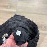 Lululemon  Hotty Hot Short High-Rise Long 4" Women Size 8 Black Photo 2