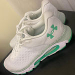 Under Armour  W HOVR INFINITE 3 Womens Shoes Size 10 Photo 3