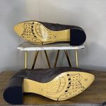 Bella Vita Gray Heels Elegant Design Size 12M Photo 6