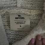 Rip Curl white sweater size large never worn Photo 2