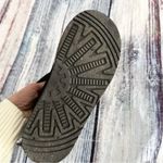 Women's Black Slip Photo 6