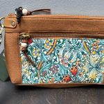 NWT Myra bag Floral Canvas Wristlet Clutch Brown Photo 0