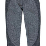 Gymshark  Gray Cropped Leggings Elastic Logo Waistband‎ Moisture-Wicking Small Photo 0