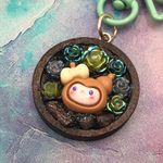 Handmade Kuromi Garden Wooden Pendant with Light Green Metal Bow Keychain Photo 1