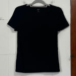 Gap  Black Ribbed Knit V Neck Short Sleeve Tee Shirt Womens Size Medium Photo 0