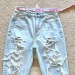 American Eagle Destroyed Mom Jean in Light Wash Size 00 Photo 6