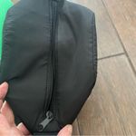 PINK - Victoria's Secret Victoria's Secret VS PINK Insulated Pineapple Cooler Zippered Bag Photo 3