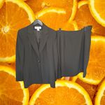 Jones Wear Petites 2 Piece Olive Skirt Suit Size 14P Photo 1