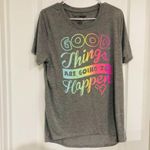 Jerry Leigh  Women T-Shirt Good Things Are Going To Happen‎ Crew Neck Gray Sz 2XL Photo 3