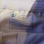 FIGS Technical Collection Tan scrub Pants XL Photo 2