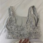 Lululemon  sports bra  Photo 3