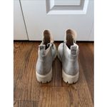 Lug Sole Ankle Bootie Grey Women’s Casual Dressy Boots Shoes Size 9.5 Photo 3