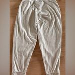 Vuori  women’s performance jogger ecru heather size X-Large Photo 8