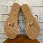 White Mountain NWOT Women’s Whitemt floral braid twist sandals with jewels Size 6 Photo 3