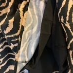 Gianni Bini  2p Set Tiger Fever Print Photo 5