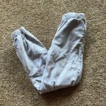 SheIn Women’s Light purple sweatpants.  Photo 0