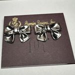 Premier Designs  Bow Ribbon Silver Tone Large Stud Pierced Earrings NWT Photo 4