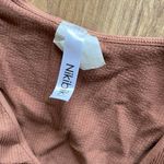 Pitaya cropped seamless v-neck top Photo 3