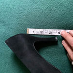 Genuine suede leather pumps 🖤mid heels 🖤 Black Size 7.5 Photo 8