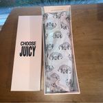 Juicy Couture Retro  Pam & Gela Turquoise Rubber Decal Size 6M Flip Flop Sandals Photo 4