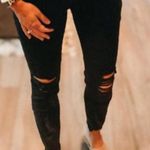 Universal Threads New Size 24 Universal Thread Mid-Rise Skinny Jeans Photo 1