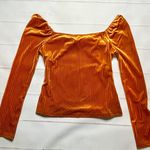 All in Favor NWT - - Women’s Burnt Orange Blouse - Size Large. Photo 0