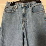 ASOS Women’s Straight Light Wash Jeans size 26/28 P Photo 7