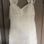 David's Bridal Lace Wedding Dress Photo 6