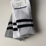 American Eagle Outfitters Two Pack Casual Socks White and Gray Striped NWT Photo 3