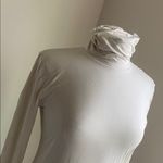Lululemon Turtleneck Long Sleeve Bodysuit Womens Sz XL Cream Photo 1