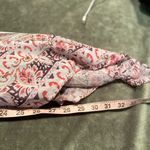 Live and let live  Sleeveless Blouse Photo 5