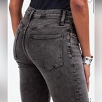 Madewell NWOT Kick Out Full Length Jeans Sold Out 28P small tear waist easy fix Photo 3