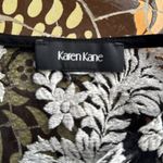Karen Kane  Elegant Black and Cream Lace Top SZ: L Photo 2